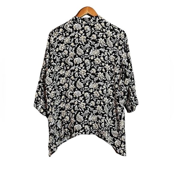 J. Jill floral patterned button down shirt. - Picture 11 of 11